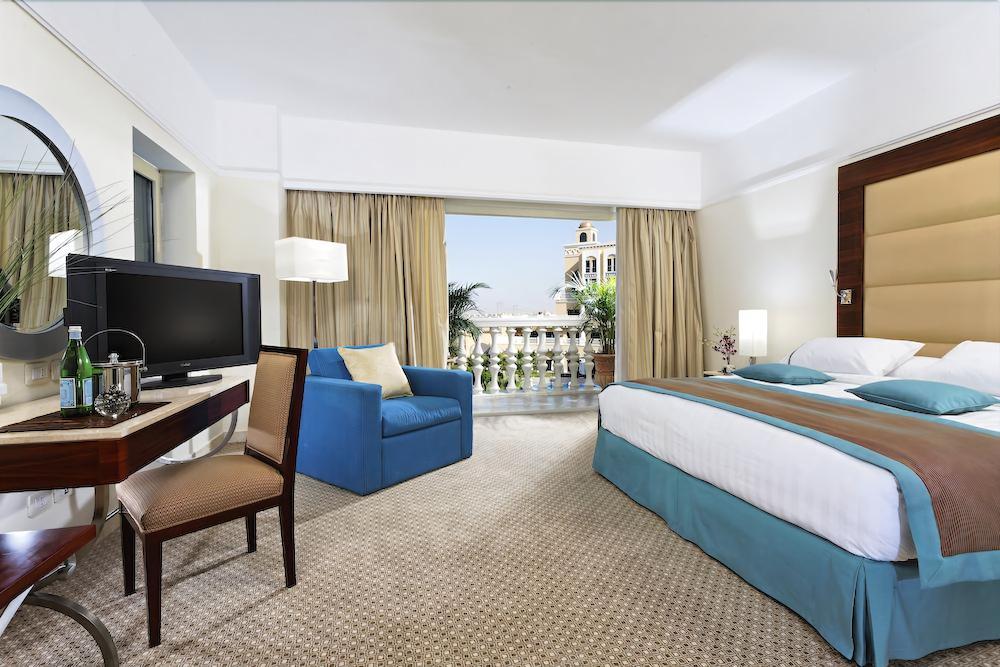 Helnan Dream Hotel And Conference Center 6th of October City Exterior photo A room at the Hilton Athens